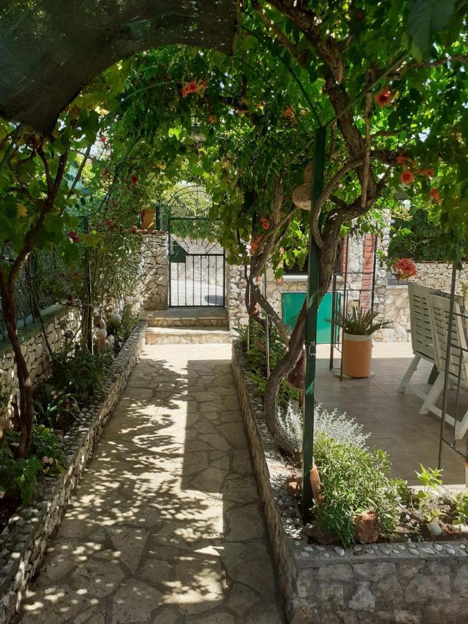 Apartman Marin ราชานิ ภายนอก รูปภาพ